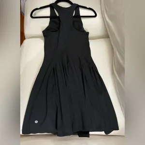 Lululemon Court Crush Tennis Dress Nulux in Black Size 0,2? thumbnail 6