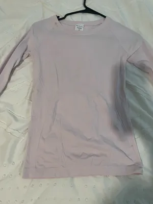 Athleta Women’s Long Sleeve Top thumbnail 1