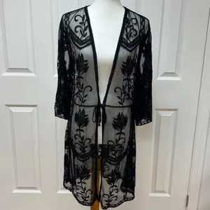 Primark Black Lace Embroidered Floral Cover-Up - Size‎ L. thumbnail 2
