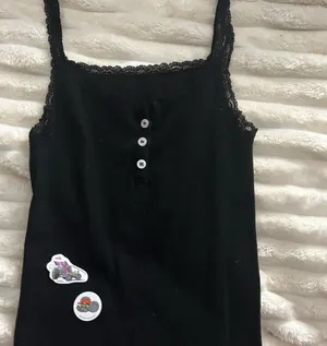 Brandy Melville Black Lace Trim Tank Top thumbnail 1