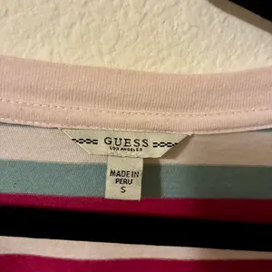 guess logo graphic tee multicolored striped t-shirt thumbnail 4