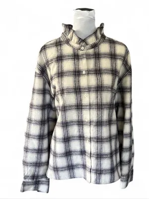 Banana Republic Plaid Button-Up Jacket in Cream and Black thumbnail 1