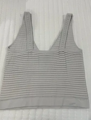 Tank Top Aura thumbnail 2