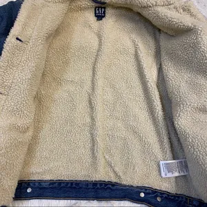 Gap Vintage Sherpa-lined Denim Jacket thumbnail 5