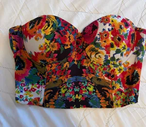 Strapless top thumbnail 1