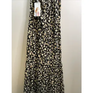 Pretty Garden Halter Maxi Dress MEDIUM Black Floral Boho Vacation Sleeveless NWT thumbnail 3