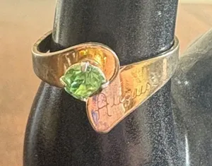 Vintage August Ring with Green Gold thumbnail 1