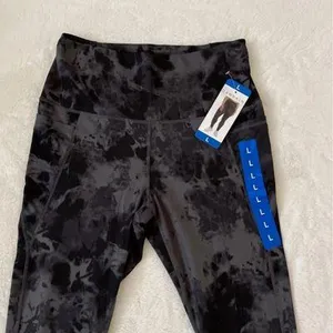 Danskin Ladies High Rise 7/8 Tie Dye Legging with Pockets, Large (12-14) thumbnail 9