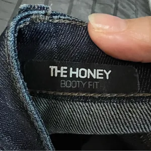 Joe's Jeans Honey The‎ Booty Dark Wash Denim Jeans thumbnail 13