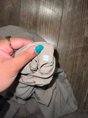 Lululemon Joggers thumbnail 3