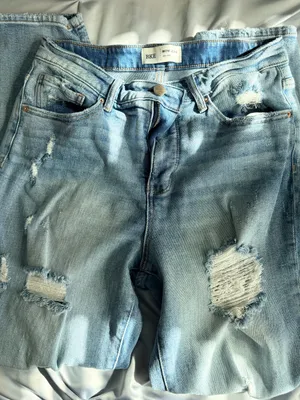 BKE Light Wash Distressed Straight Leg Jeans thumbnail 4