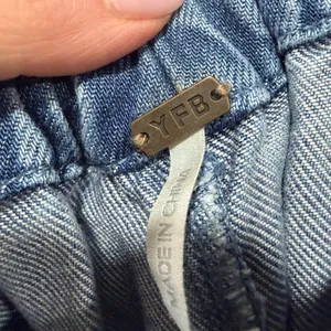 YFB (Young Fabulous & Broke) Wide Leg Utility Denim Pants | High Rise | Blue Wash Size medium thumbnail 9