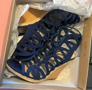 Indigo rd. Blue heels thumbnail 1