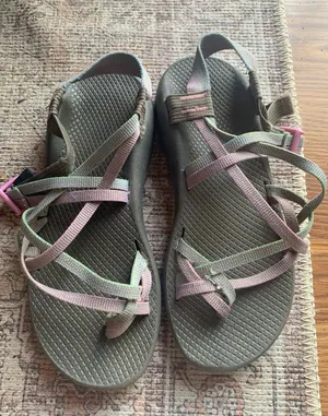 Chacos Women's Purple Green Women Sandals Size 9 Summer Shoes Slip On Strap thumbnail 1