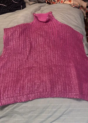 Metallic Foiled Turtleneck Sleeveless Sweater thumbnail 1