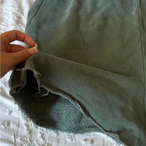 Selena Gomez Olive Green Cozy Single Soon Collection Single All The Way thumbnail 8