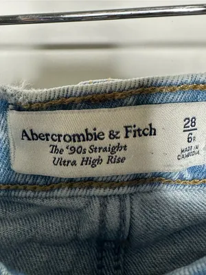 Abercrombie & Fitch The 90’s Straight Ultra High Rise Jeans Size 28/6R thumbnail 8