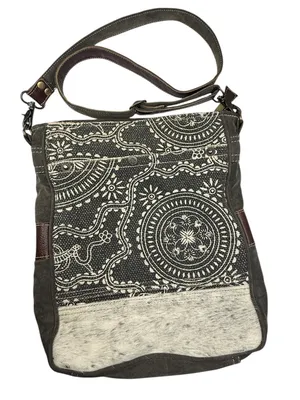 ⭐️ Myra Tribal Dream Shoulder Bag Patchwork Cotton Canvas thumbnail 1