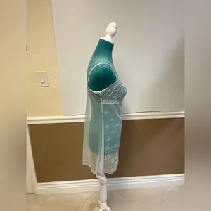 Victoria’s Secret Light Blue‎ Floral Lace Babydoll Dress – Size M thumbnail 4