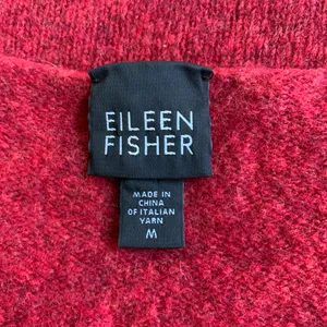 Eileen Fisher wool blend red v-neck long sleeve sweater size Medium thumbnail 3