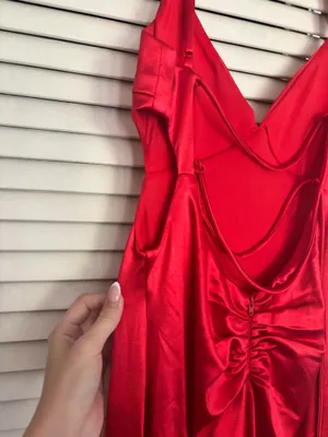 Dress thumbnail 4