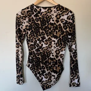 Gaze Leopard Print‎ Long Sleeve Bodysuit Women's Small thumbnail 6