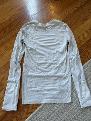 Lululemon long sleeve swiftly tech thumbnail 2