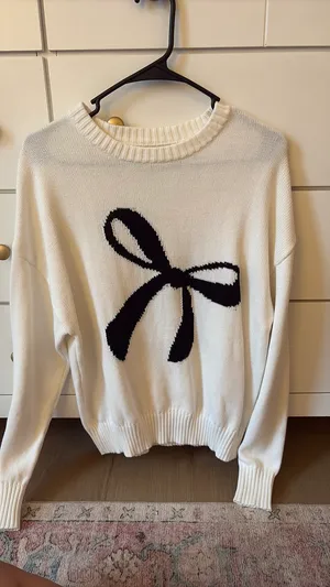 Aeropostale Bow Sweater thumbnail 1