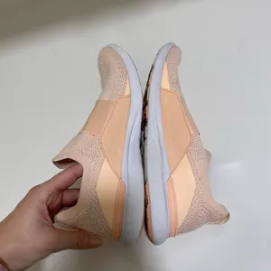APL‎ TechLoom Bliss Salmon Pink Sneakers Women's Size 8 thumbnail 7