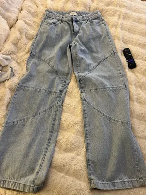 PacSun Low-Rise Jeans thumbnail 1