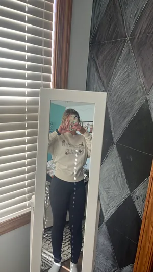 American Eagle Outfitters Crewneck thumbnail 5