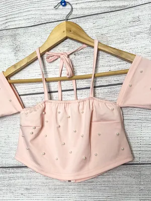 Pink Pearl Two-Piece Set Embellished Off Shoulder Crop Top & Shorts Size Small thumbnail 9
