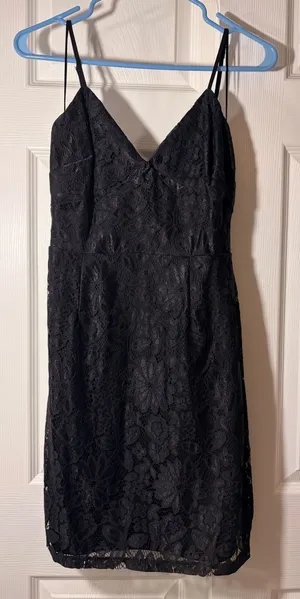 Black lace dress thumbnail 1