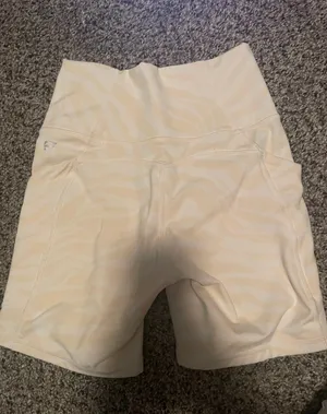 Fabletics Purelux Biker Shorts thumbnail 2