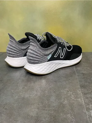 New Balance Women's Fresh Foam Roav T-Shirt Black/Gray Sneakers Size 9.5B thumbnail 8