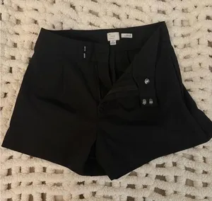 Target Women's Black Shorts thumbnail 1