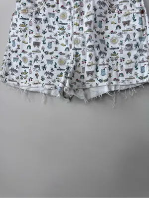 Wrangler Donna High Rise Shorts thumbnail 6