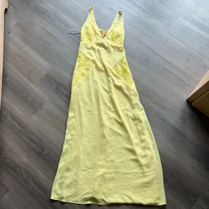 Lulus Julissa Light Yellow Embroidered Tie-Back Maxi Dress thumbnail 5