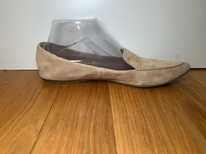 Steve Madden Shoes Womens Size 9 Beige Suede Feather Pointed Toe Loafers thumbnail 6