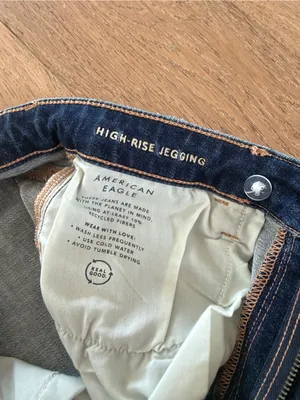 Women's Short Ripped Skinny Jeans/Jeggings in Dark Blue thumbnail 6