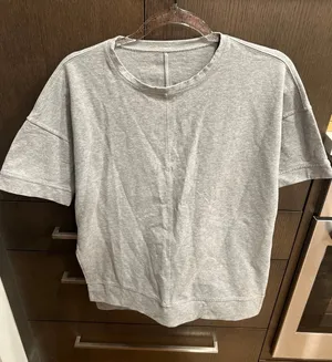 Lululemon Cut Above Tee‎ Side Slit Terry Cloth Short Sleeve Sweatshirt Gray 6 thumbnail 1