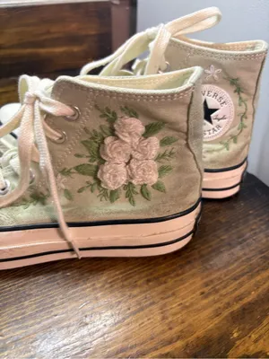 Converse green floral embroidered high top sneakers size W7 thumbnail 7