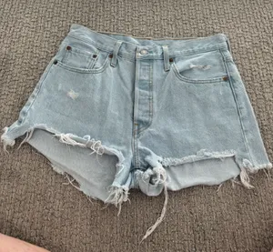 Levi’s Denim Shorts 501 thumbnail 1