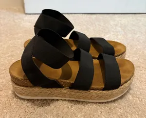 Steve Madden Sandals Platform thumbnail 1