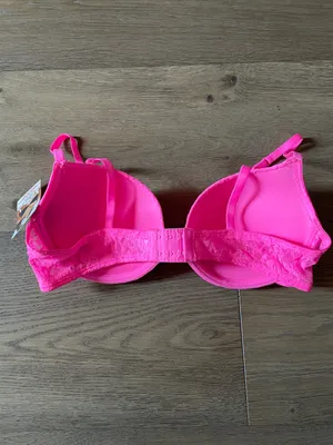 SO Hot Pink Lace Push-Up Bra Size 38C NWT thumbnail 8
