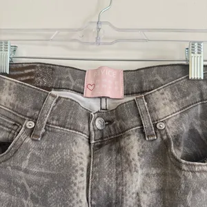 REVICE Gray Snake-Print Wide Leg Jeans thumbnail 2