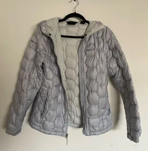 Marmot 800 Fill Women’s Puffer Jacket thumbnail 1