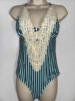 CUPSHE Striped One Piece Swimsuit w Boho Crochet Trim Women’s Large L thumbnail 1