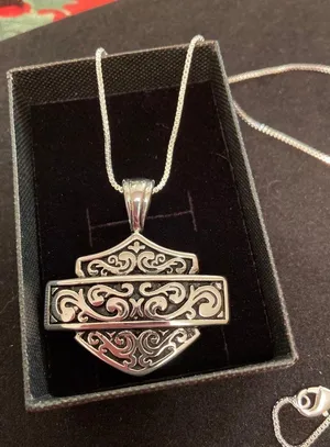 Limited! New Style HD Womens Pendant thumbnail 3