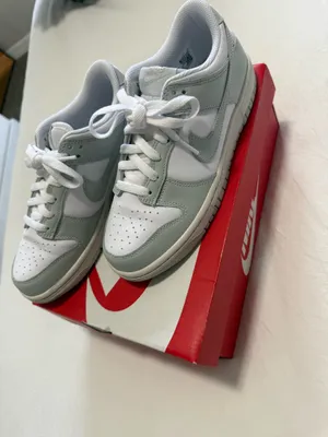 Nike Dunk Low Sneakers thumbnail 2